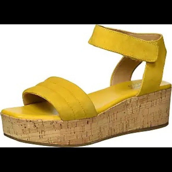 Franco Sarto Wedge - Picture 4 of 4